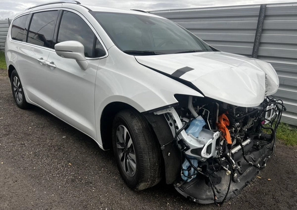 Chrysler Pacifica cena 89000 przebieg: 33000, rok produkcji 2021 z Ostróda małe 172